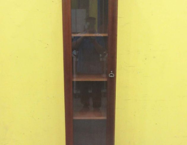 二手書櫥 樟木色41公分一門一抽書櫃 置物櫃 邊櫃 展示櫃