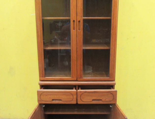 二手書櫥 松木色81公分四門兩抽書櫃 置物櫃 收納櫃 展示櫃 3