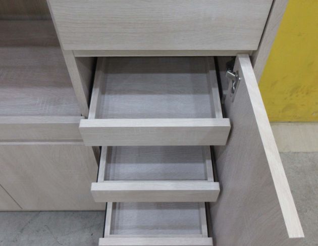 二手餐櫥櫃 白橡木色90公分三門五抽餐櫃 電器櫃 碗盤收納櫃 4