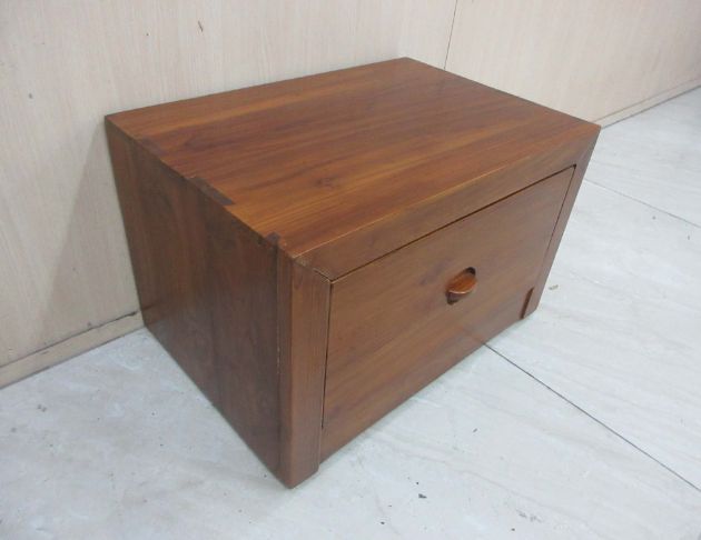 二手床頭櫃 柚木色60公分實木兩抽床邊櫃 抽屜櫃 置物櫃 矮櫃 4