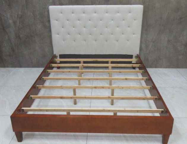 二手床架 胡桃色161公分歐式鄉村風實木床組 5尺雙人床架