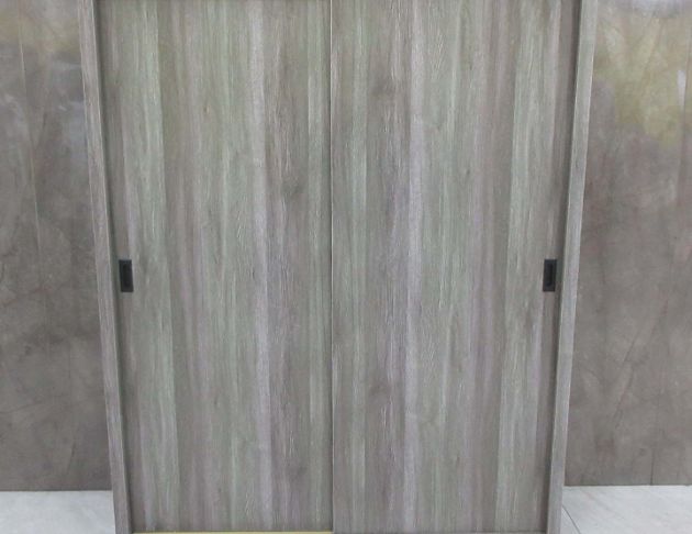 庫存新品出清 灰橡色146公分兩門衣櫥 5尺推門衣櫃 吊桿衣櫃