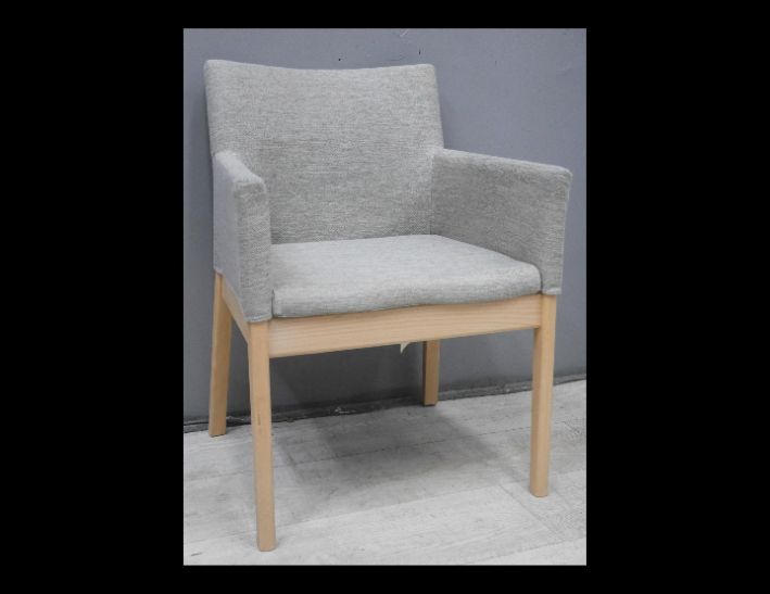 二手 主人椅 灰色 單人椅 休閒椅 等候椅 布沙發 餐椅 